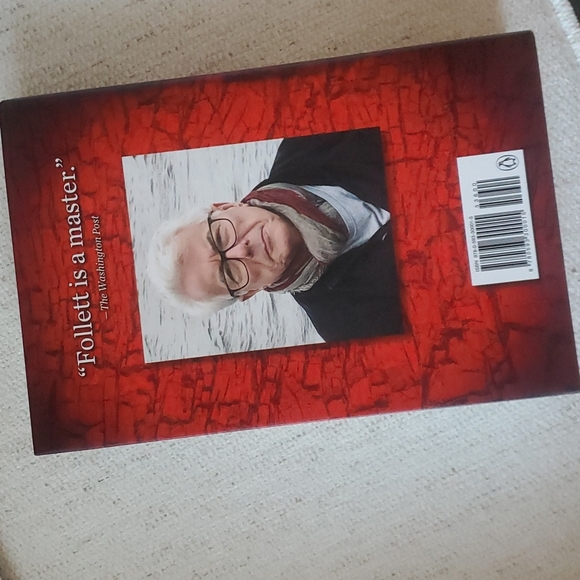 NEVER by Ken Follett - Picture 2 of 8